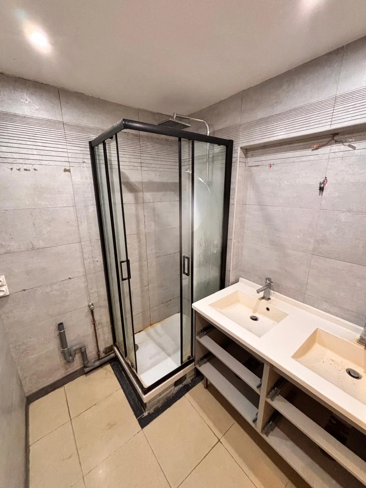 Rénovation salle de bain Saint-Maur-des-Fossés - avant